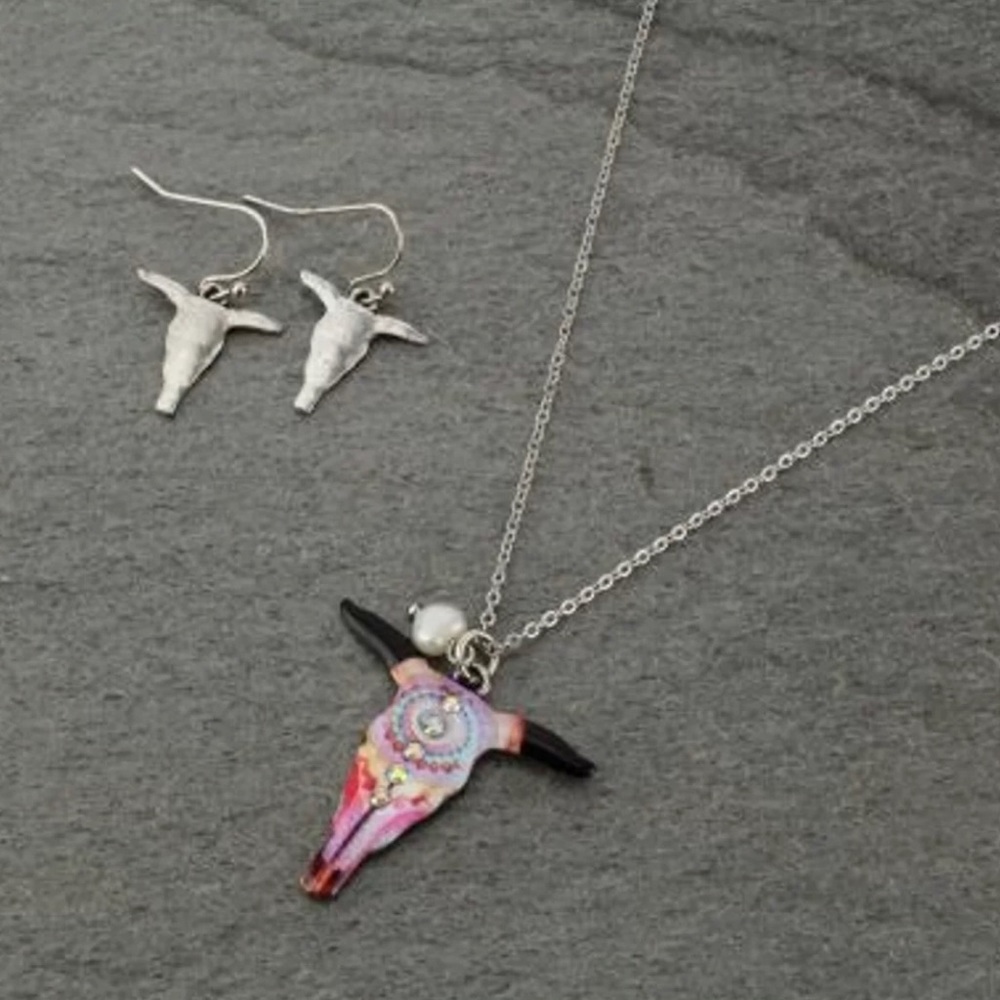 Steer Head Necklace Set
